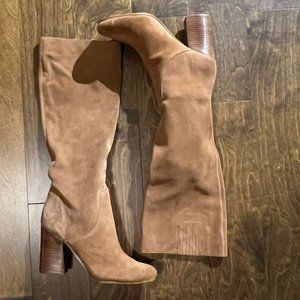 Women's Knee-High Suede Block Heel Boots - Brown